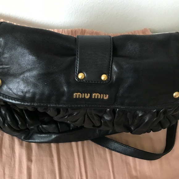 Authentic Miu Miu two way purse - Picture 4 of 8
